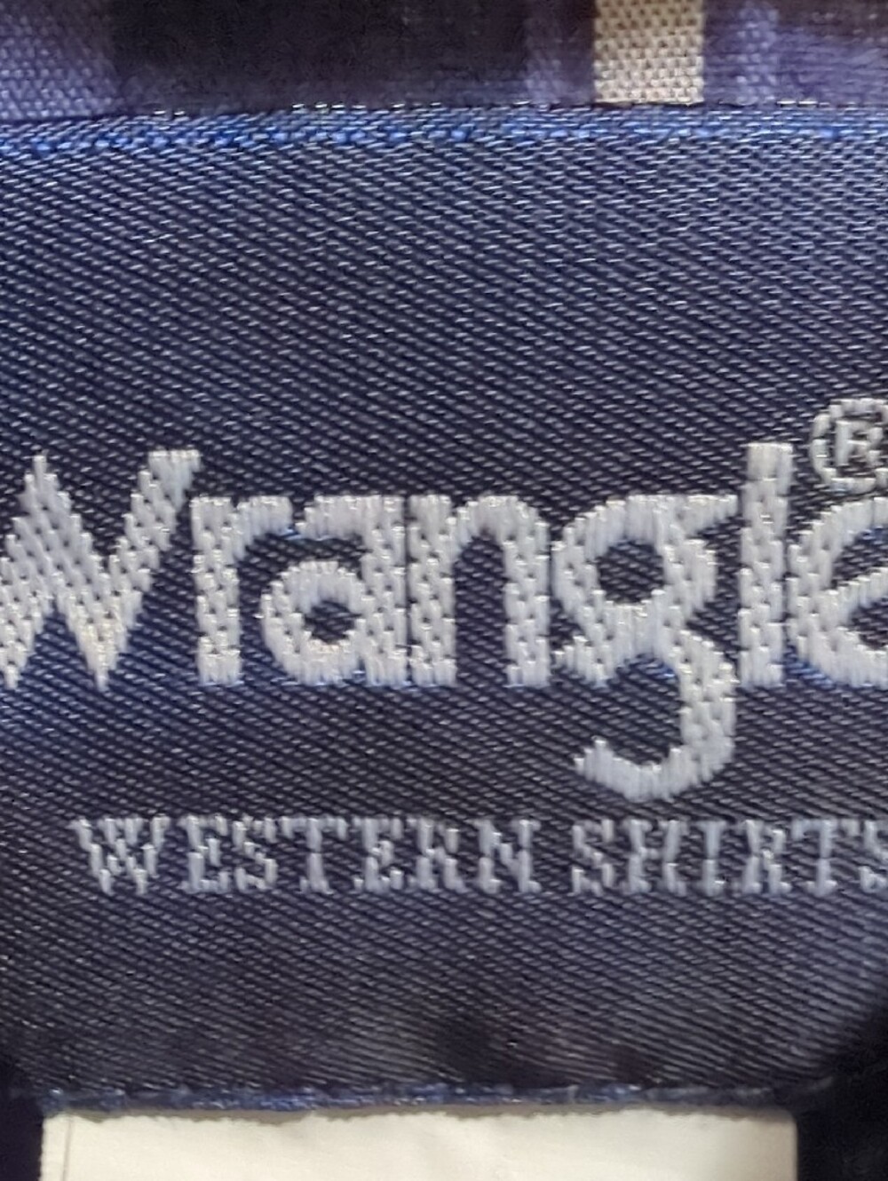 Wrangler Blue and White Plaid Western Button-Down Shirt - Picture 3 of 3